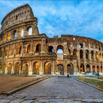 イタリア